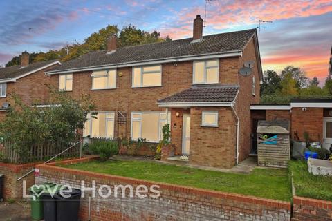 3 bedroom semi-detached house for sale, Town Shott, Clophill