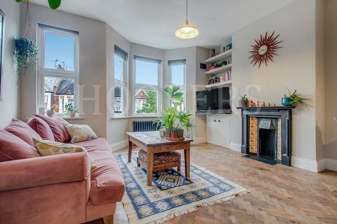 2 bedroom duplex for sale, Sandringham Road, London, NW2