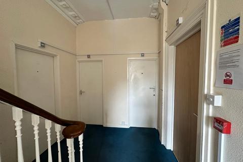 1 bedroom ground floor flat to rent, 35 Cotham Park BS6