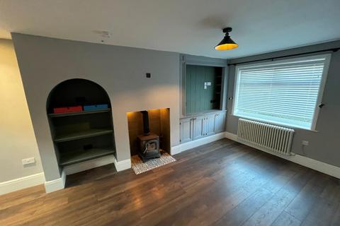 2 bedroom semi-detached house to rent, Laycock Avenue, Gringley-On-The-Hill