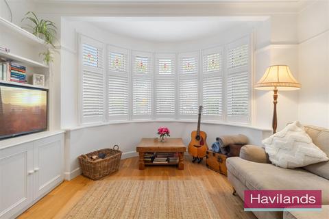 97 Halstead Road, London, N21 3DR