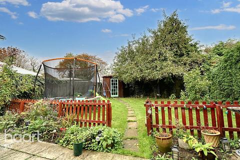 15 Bishops Close, Little Downham, Ely, CB6 2TQ