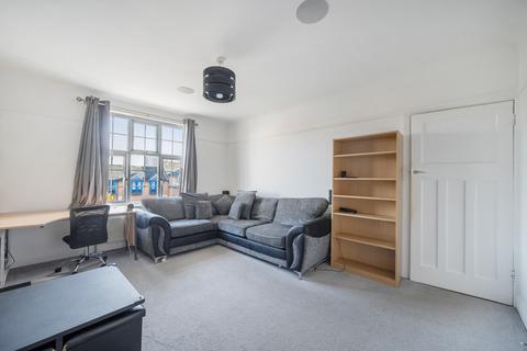 1 bedroom flat for sale, London Road, Kingston Upon Thames, KT2