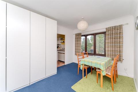 undefined, Kipling Court, Hanwell