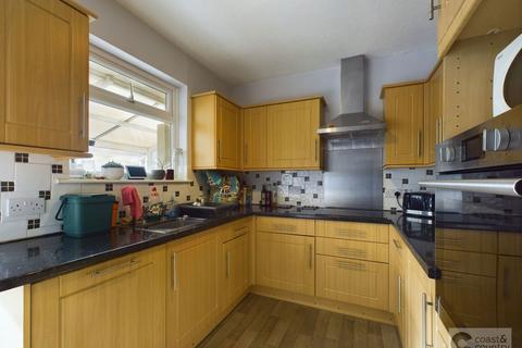 2 bedroom detached bungalow for sale, Woodland Avenue, Kingskerswell