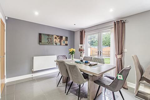 115 Brynteg Green, Beddau, Pontypridd, CF38 2QA