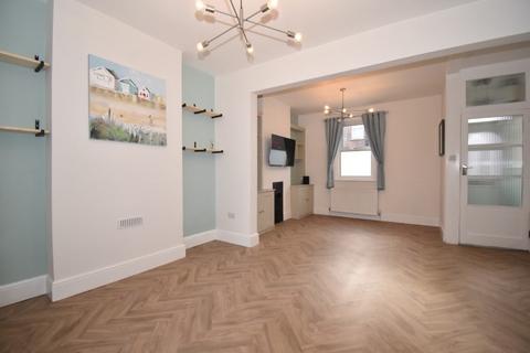 2 bedroom terraced house for sale, Oxford Street, St Thomas, Exeter, EX2