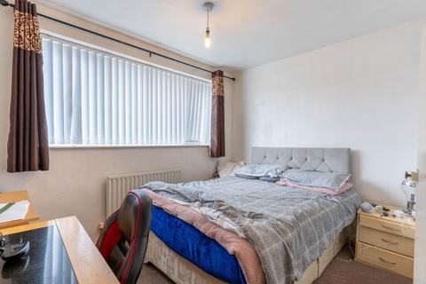 3 bedroom end of terrace house for sale, Birmingham Road, Bromsgrove, B61 0DR