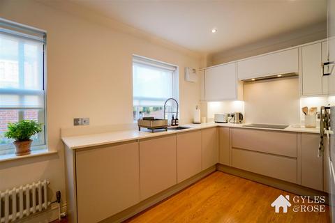 3 bedroom semi-detached house for sale, Lower Wivenhoe