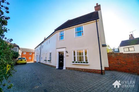 3 bedroom semi-detached house for sale, Lower Wivenhoe