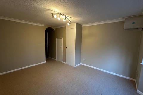 undefined, Phoenix Court, Kingsclere, Newbury