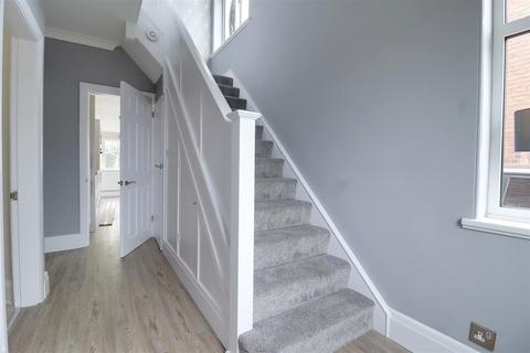 115 Carr Lane, Willerby, Hull, HU10 6JT