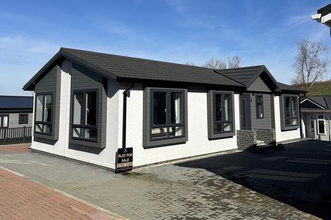 undefined, Cheltenham, Gloucestershire, GL50