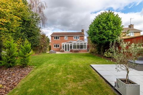 4 bedroom house for sale, Goodwood Road, South Bretton, Peterborough