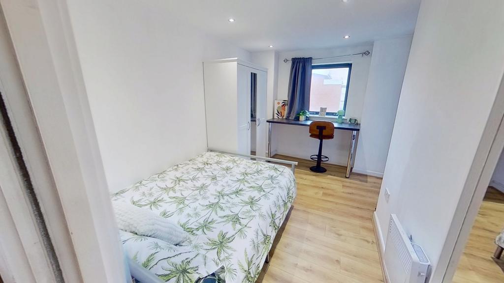 Apartment in Nottingham, Rainbow Quarter, St Ann's - View 3