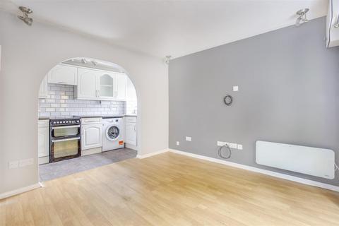 1 bedroom end of terrace house for sale, Lawsone Rise, High Wycombe HP13