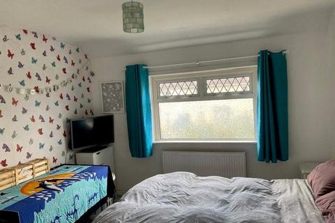 14 Kenmare Road, Bristol, BS4 1PB