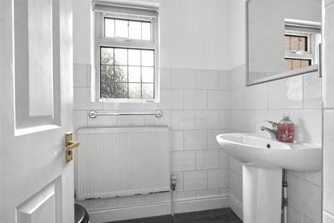 29 Windsor Close, Cheshunt, Waltham Cross, EN7 5LW