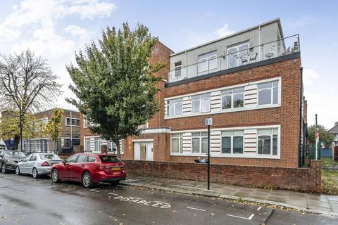 Studio for sale, Research House, Perivale, Greenford, UB6