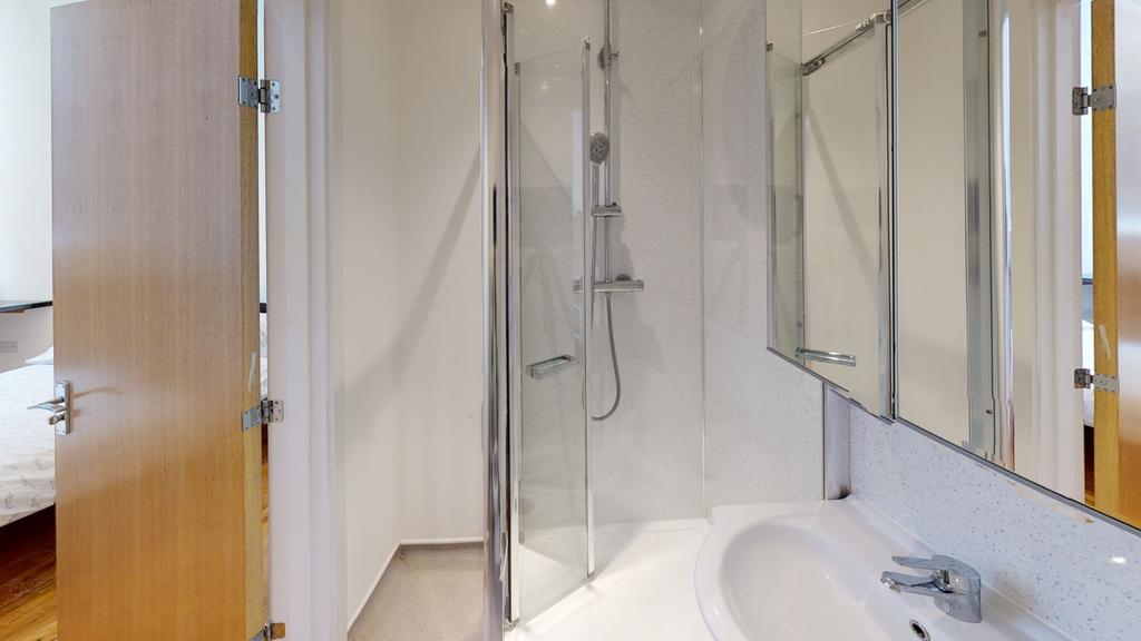 6-54-Glasshouse-St-Bathroom