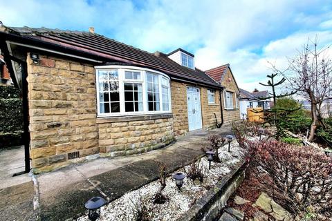 2 bedroom detached bungalow for sale, Newsome Road, Newsome, Huddersfield