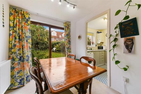 3 Wilkins Close, Mitcham, CR4 3SA