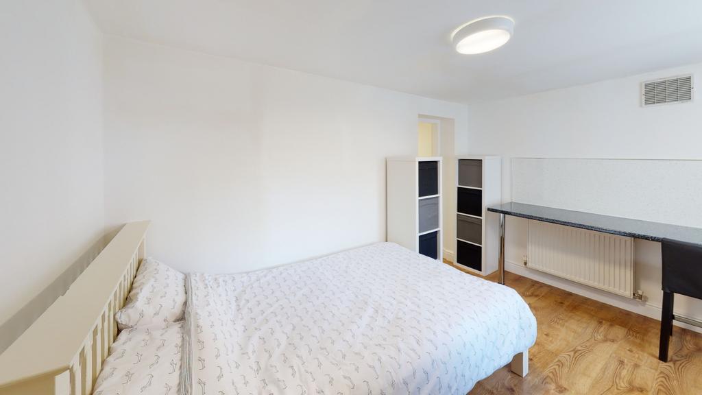 1-54-Glasshouse-St-Bedroom(2)