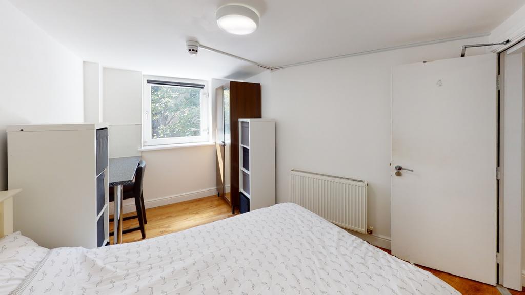 1-54-Glasshouse-St-Bedroom(1)