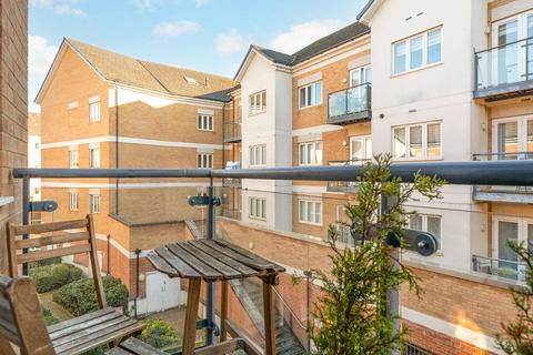 2 bedroom apartment for sale, Oliver Court, Ley Farm Close, Hertfordshire WD25