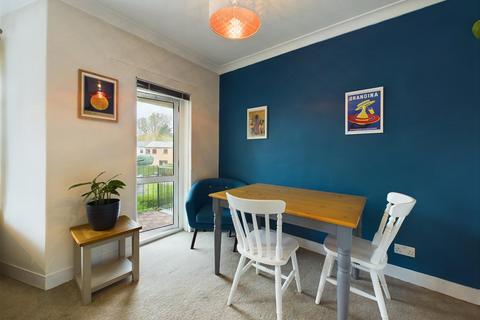 2 bedroom flat for sale, Glenspean Street, Glasgow G43