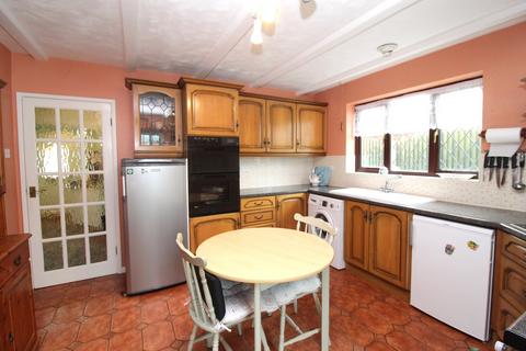 2 bedroom detached bungalow for sale, Mickleburgh Hill, Herne Bay, CT6