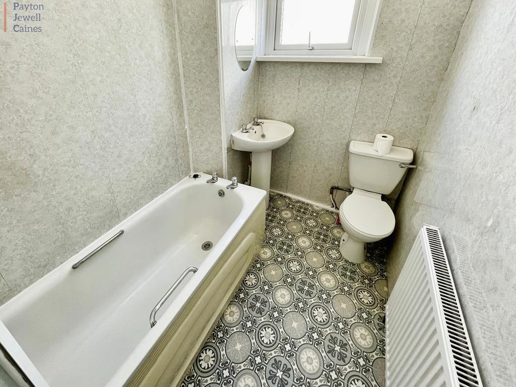 Family bathroom