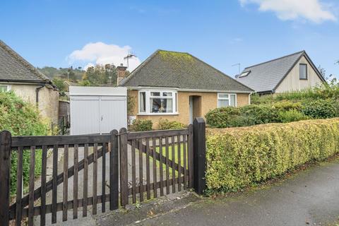 2 bedroom bungalow for sale, New Road, Guildford GU5