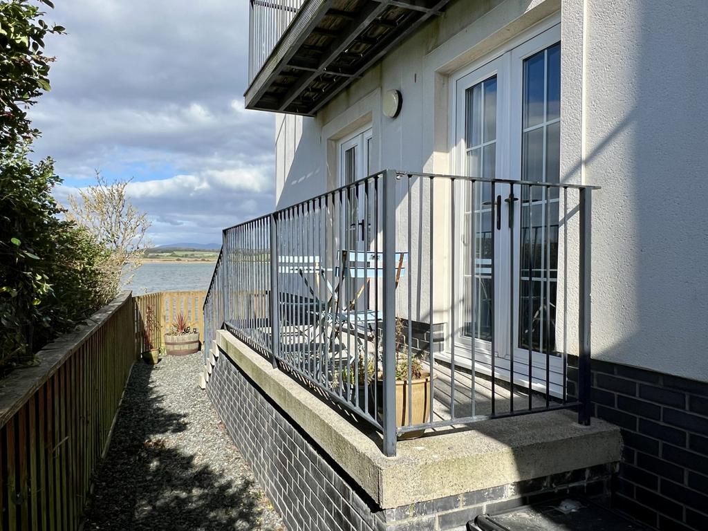 3 Callanders Close, Garlieston - Williamson and He