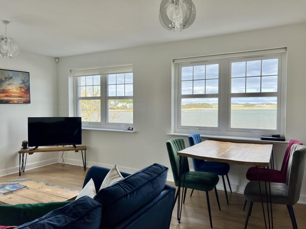 3 Callanders Close, Garlieston - Williamson and He