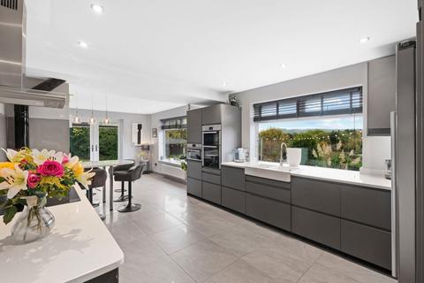 4 bedroom detached house for sale, Bank Road, Little Witley, WR6