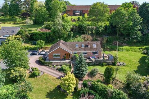 Bank Road, Little Witley, WR6