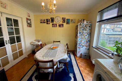 4 bedroom terraced house for sale, Reede Road, Dagenham