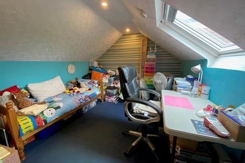 252 Reede Road, Dagenham, RM10 8EH