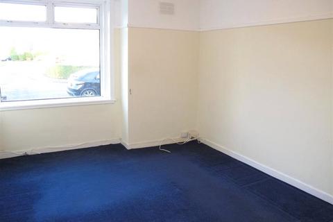 2 bedroom flat to rent, Broomfield Crescent, Edinburgh, EH12