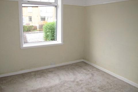 2 bedroom flat to rent, Broomfield Crescent, Edinburgh, EH12