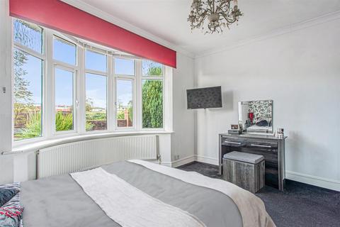 1 Common Road, Hanham, Bristol, BS15 3LJ