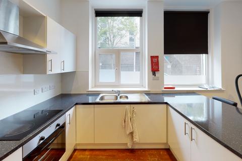 undefined, Flat 5, 54 Glasshouse Street, Nottingham, Nottinghamshire, NG1