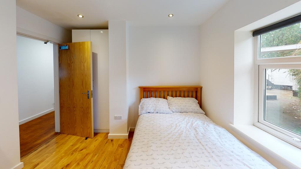 5-54-Glasshouse-Street-Bedroom(3)