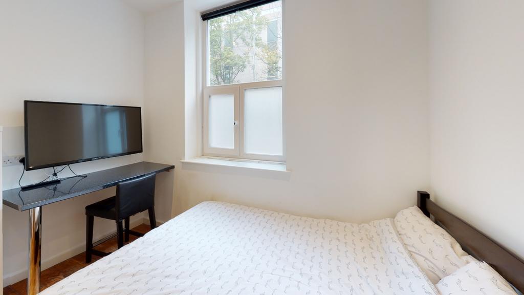 5-54-Glasshouse-Street-Bedroom(2)