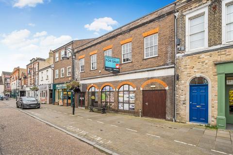 Retail property (high street) to rent, Cambridgeshire PE27