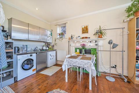 1 bedroom flat for sale, Tooting Bec Gardens, Streatham