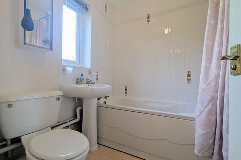 2 Caesars Close, Bancroft, Milton Keynes, MK13 0QD
