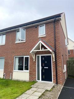 2 bedroom semi-detached house to rent, Celandine Close, Durham DL1