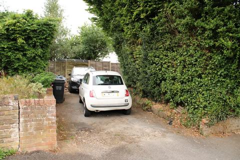 4 bedroom semi-detached house for sale, Gold Hill North, Chalfont St Peter SL9